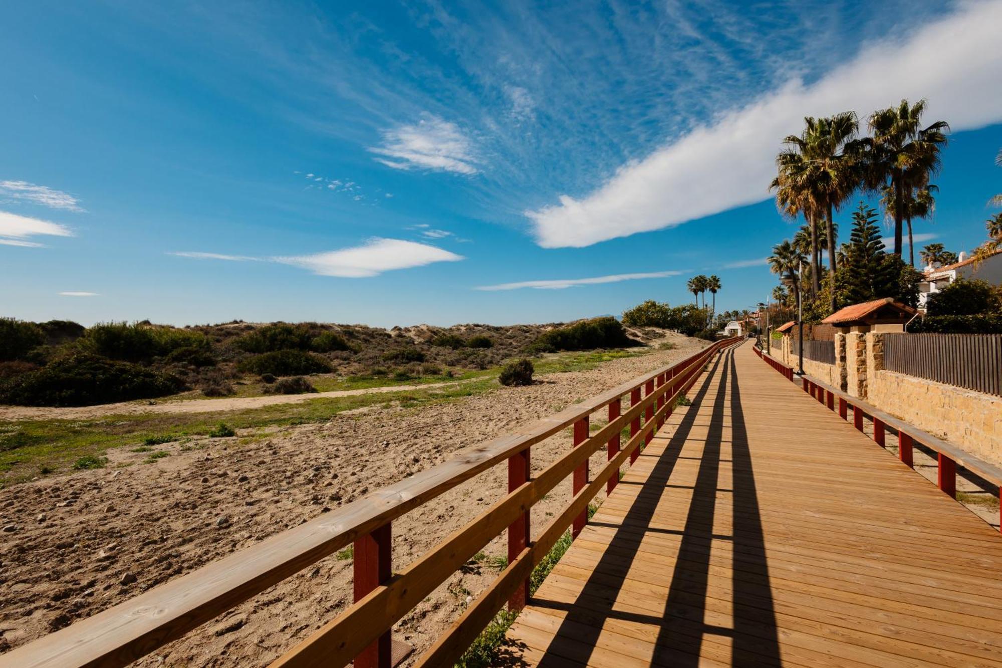 Renovated Apartment With Garden And Direct Beach Access, Marbella East Exterior foto