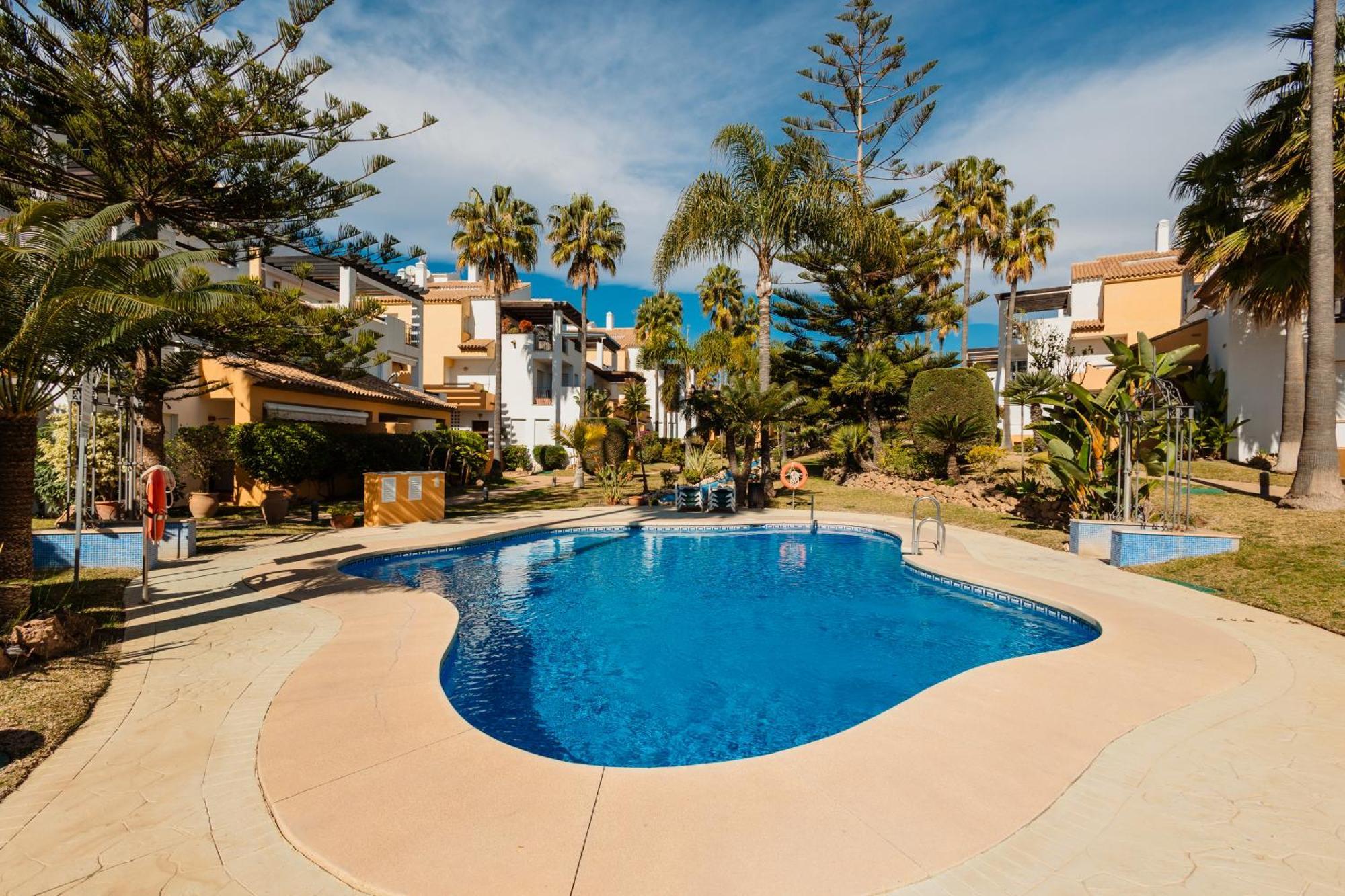 Renovated Apartment With Garden And Direct Beach Access, Marbella East Exterior foto